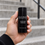 Pacinos Texture Powder 8 g shaker held in a man's hand