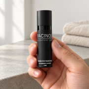 Pacinos Under Eye Tightener 15 ml in hand